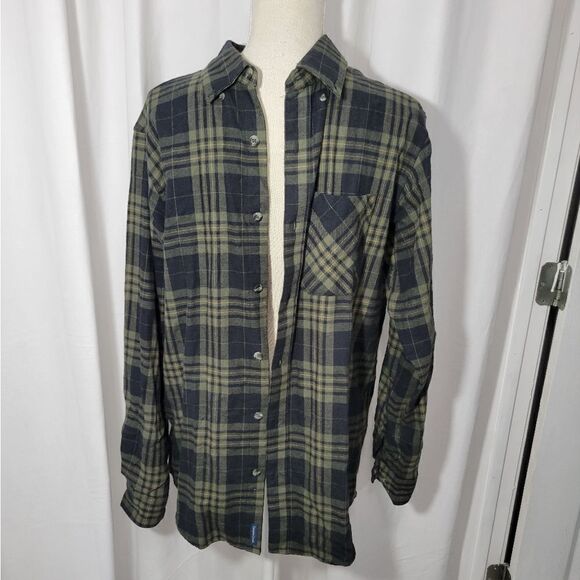 Magellan Outdoors Classic Fit Flannel Button Down Shirt Plaid Men’s Small - Picture 3 of 7